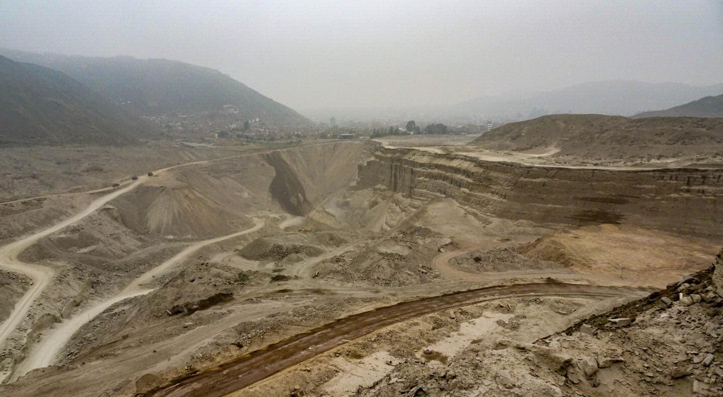 Trabajo geológico en terreno